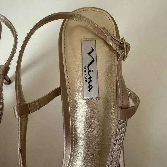 Nina Women's Elegant Brown Strappy Heels - Picture 2 of 4